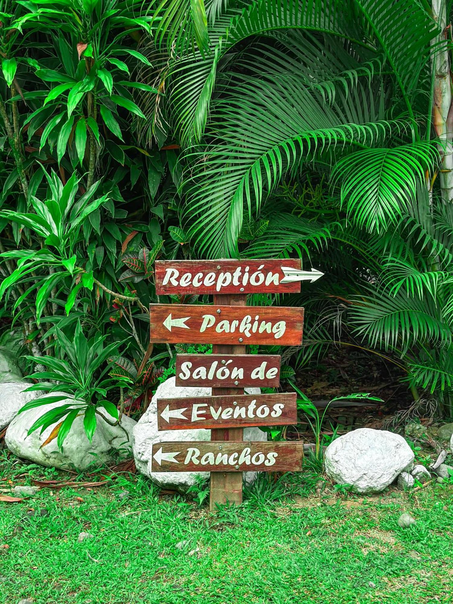 Cabanas Rio Escondido En La Fortuna Bagian luar foto
