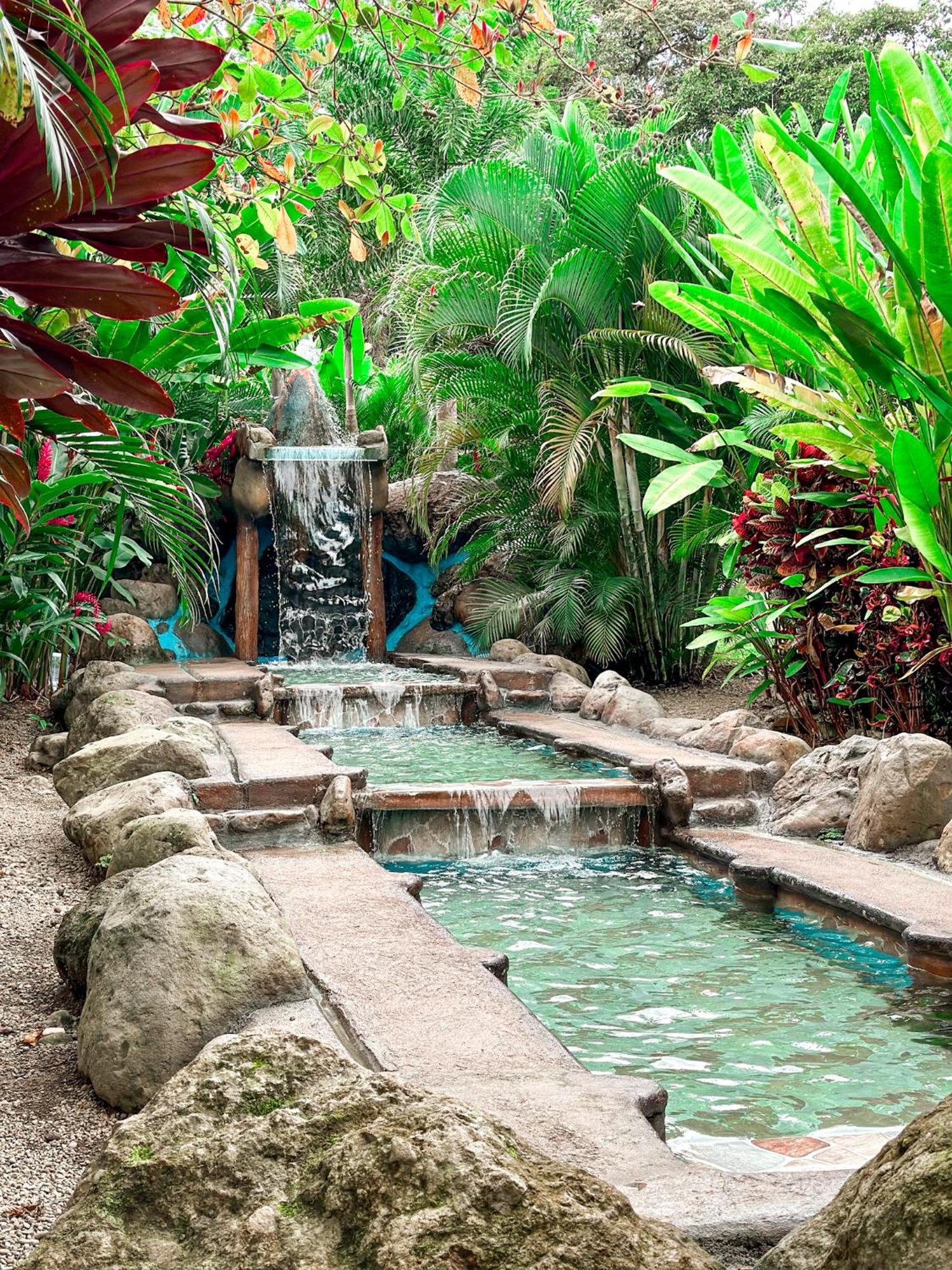 Cabanas Rio Escondido En La Fortuna Bagian luar foto