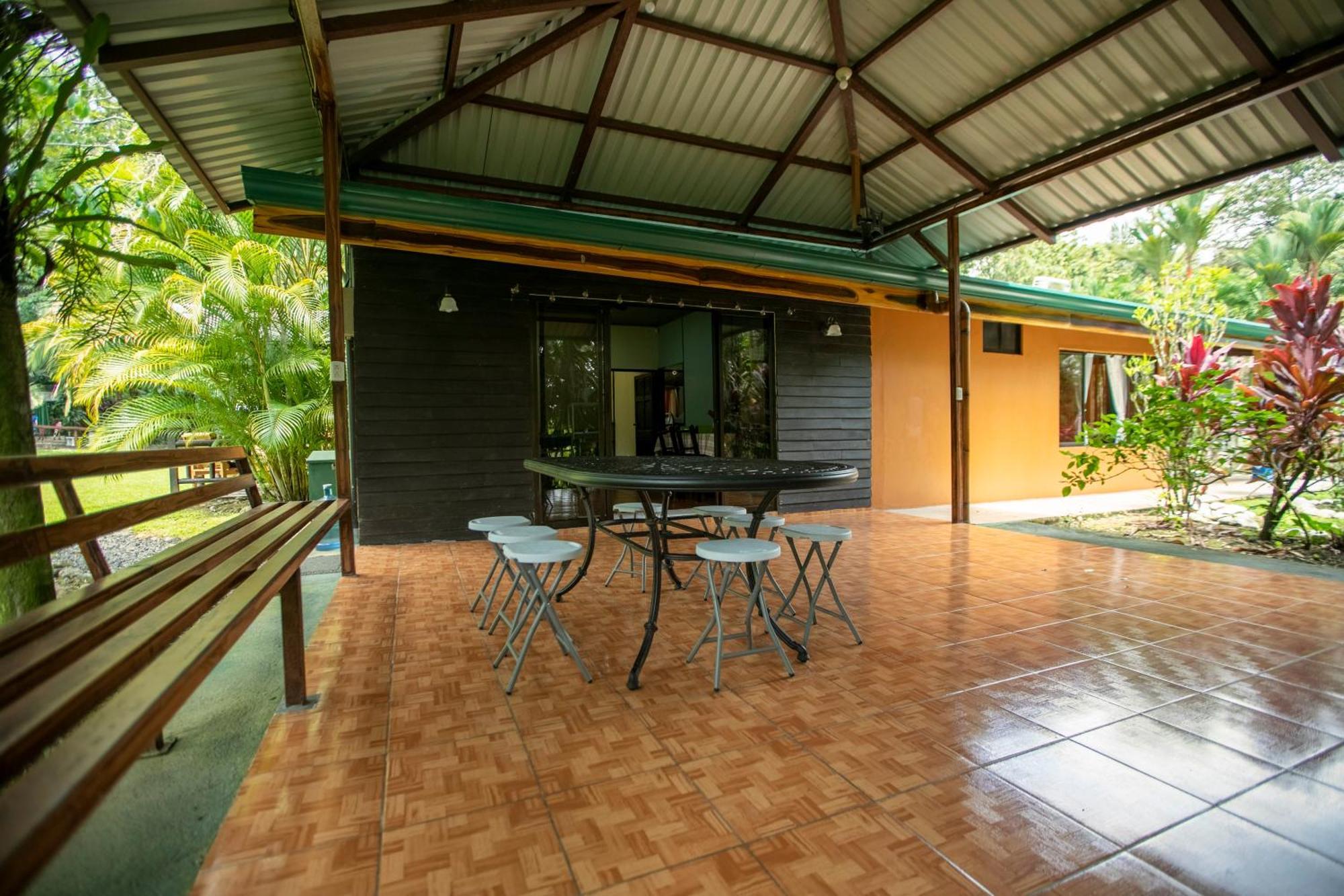 Cabanas Rio Escondido En La Fortuna Bagian luar foto