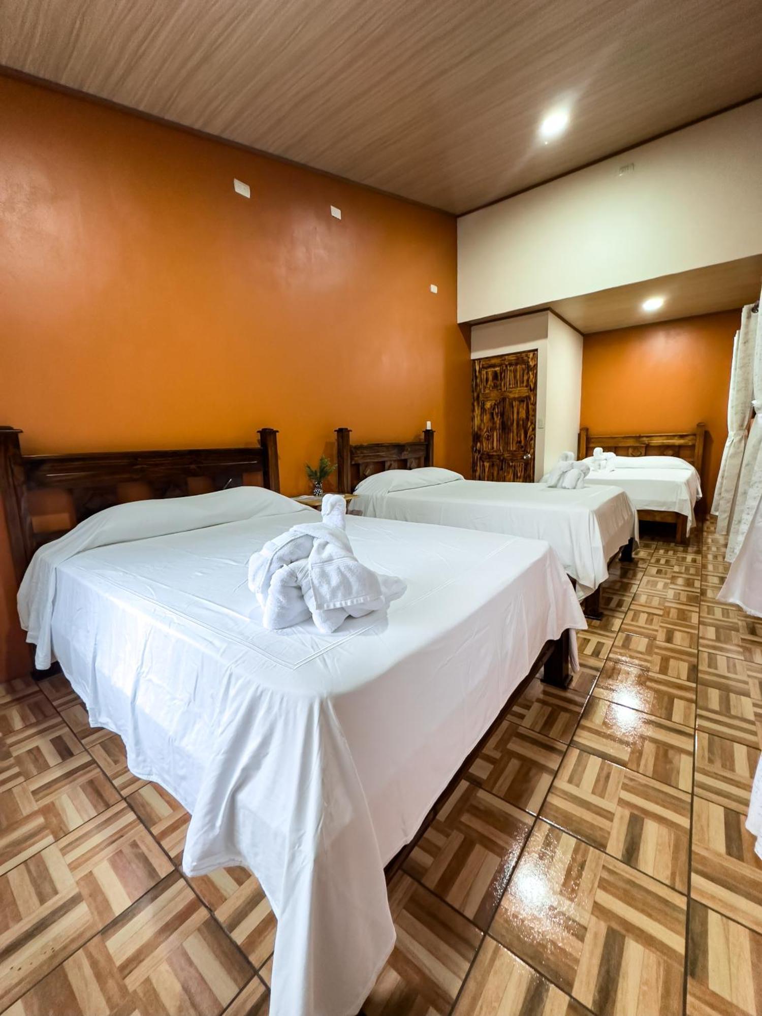 Cabanas Rio Escondido En La Fortuna Bagian luar foto
